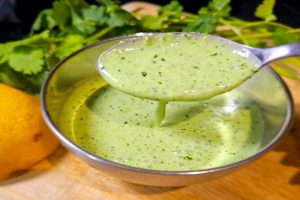Easy garlic creamy cilantro sauce