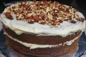 Moist and Easy Carrot Cake