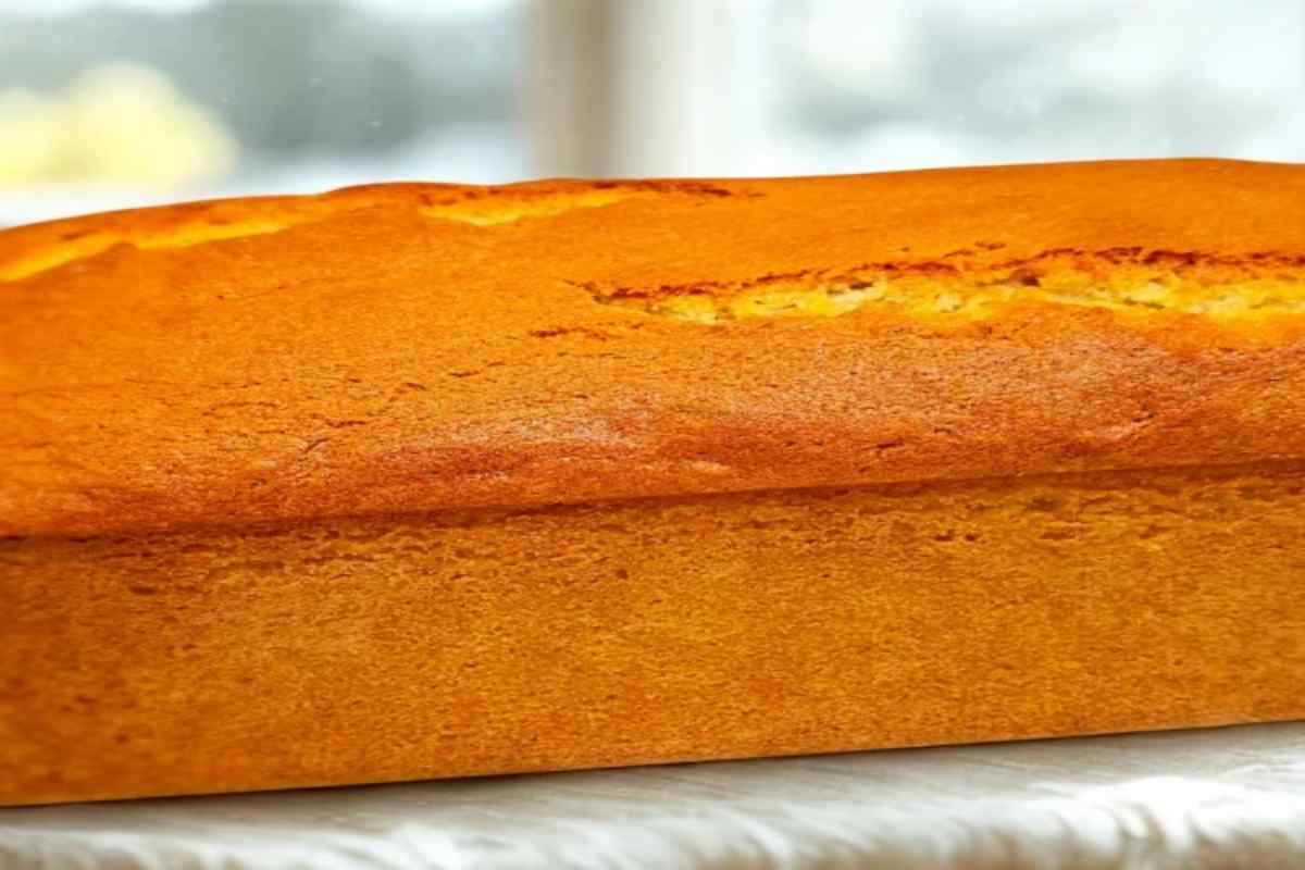 Easy Pound Cake Recipe