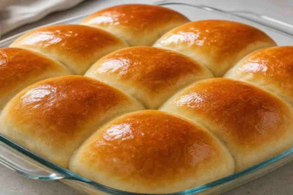Easy Soft Sweet Dinner Rolls Recipe